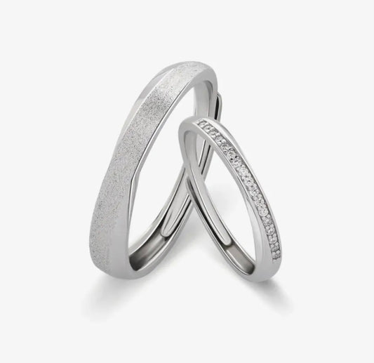 White Gold Couples ring in styled Diamonds set