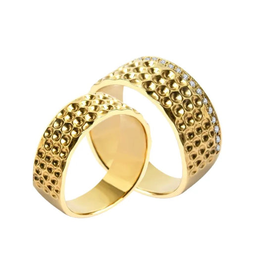 Wedding bands set in 14K Solid Yellow Gold for His & Her Ring