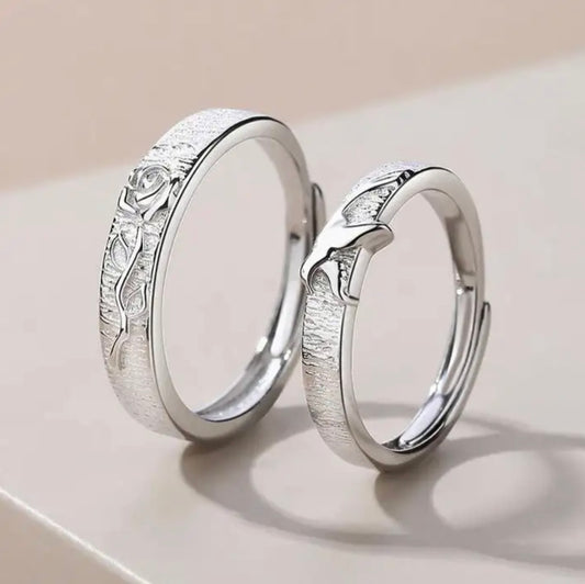 Wedding ring set in White Gold symbolic birds and roses design