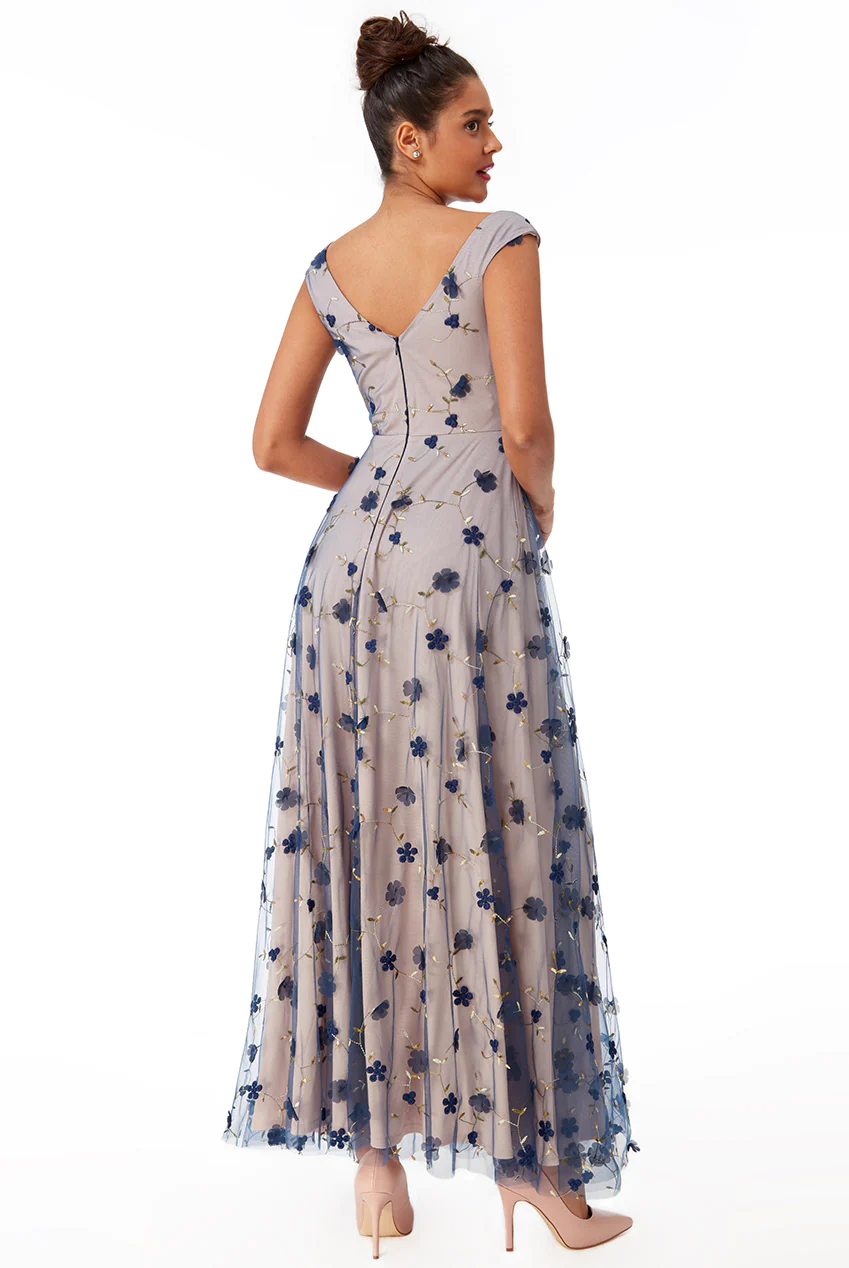 立体フラワー刺繍チュールロングドレス