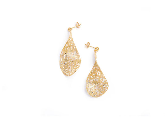 Cerved Earrings Gold