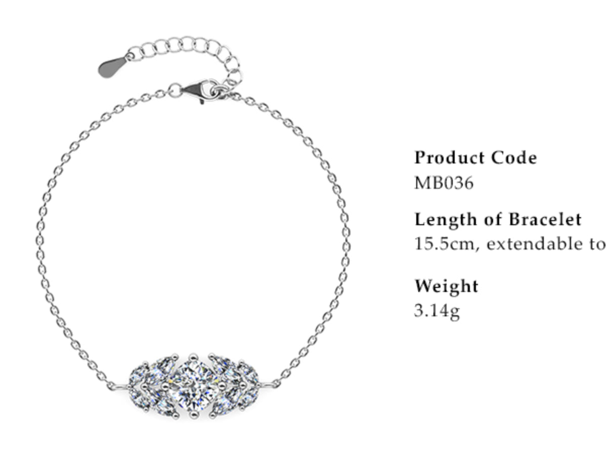 Leaf motif bracelet