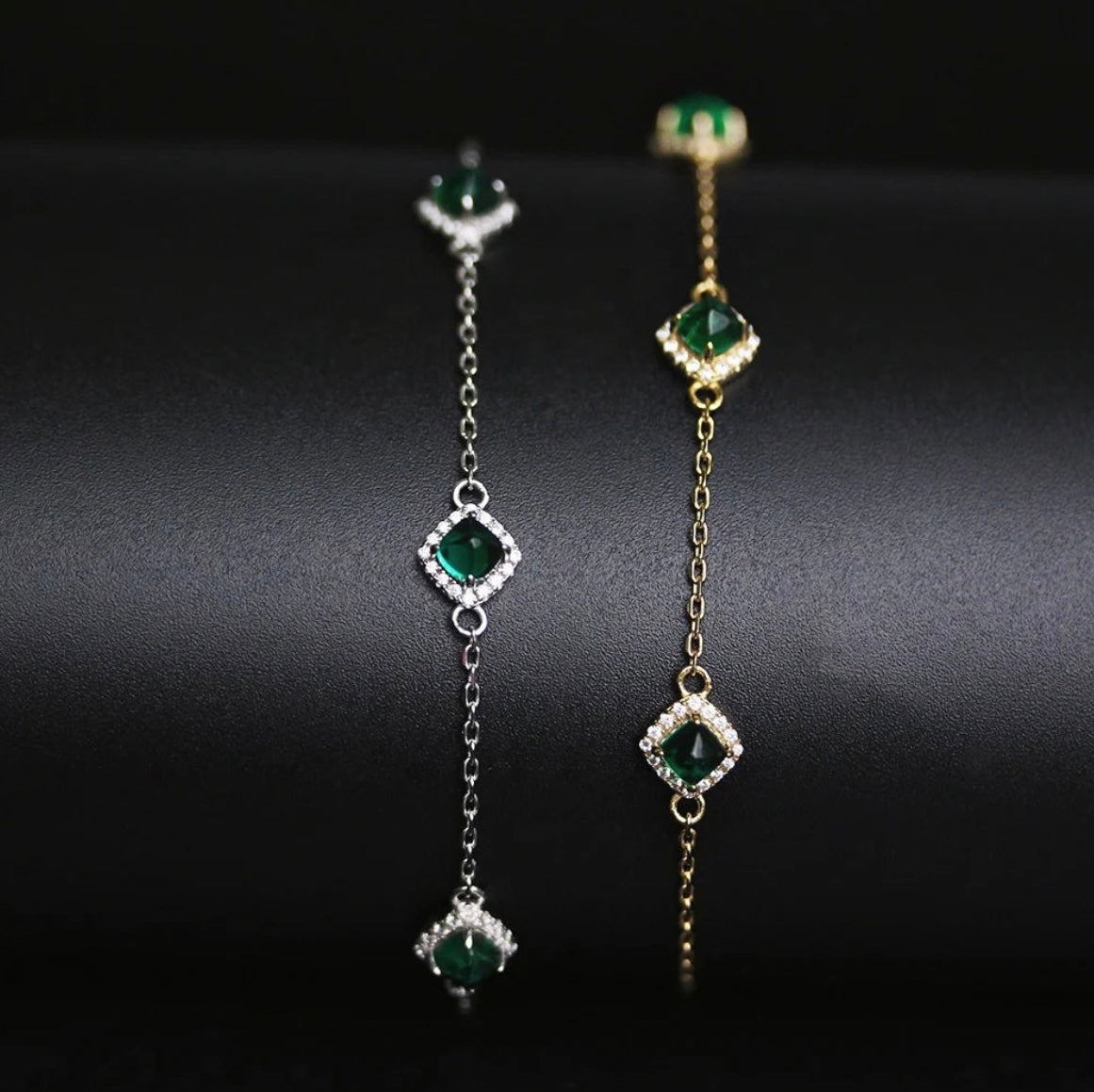 Emerald chain bracelet